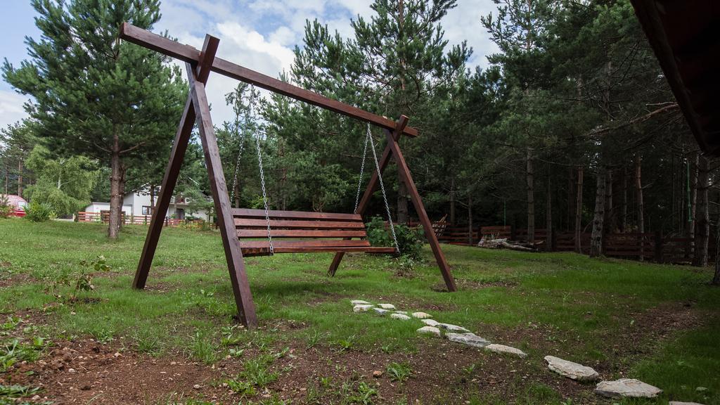 Guest House Rustico Korenica Exterior foto