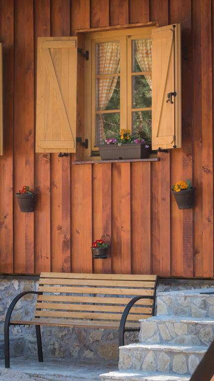 Guest House Rustico Korenica Exterior foto